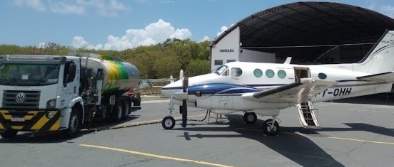 Hangar Henbara